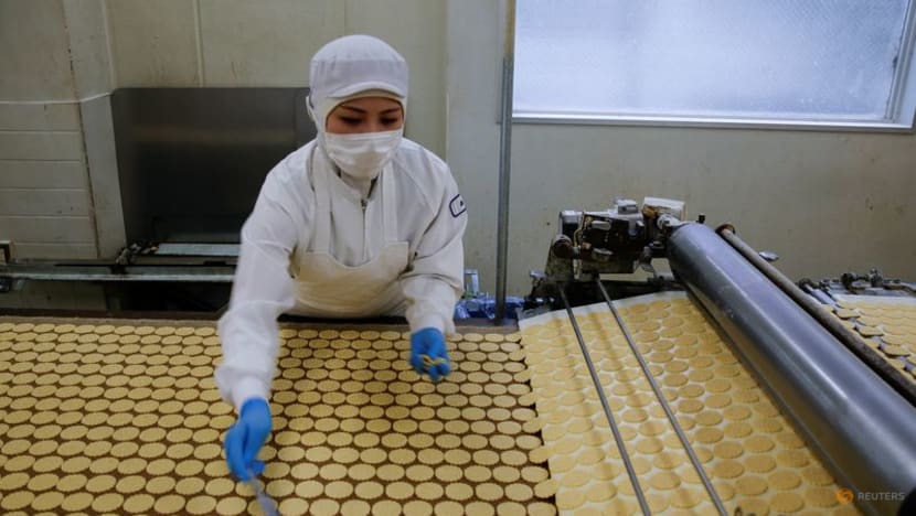 Japan finds a 'stealth' cure for zombie businesses: Let them fail Japan finds a 'stealth' cure for zombie businesses: Let them fail