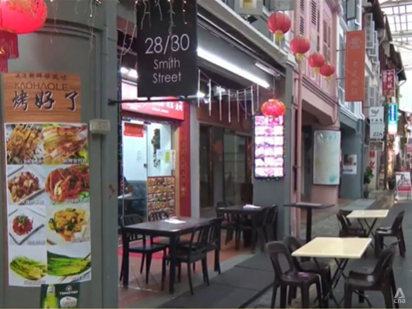 Weather rains on restaurants’ parade as customers keep away