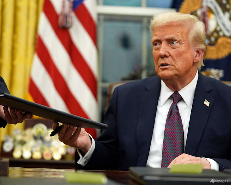 Trump says Pfizer to cut drug prices, launch sales via TrumpRx