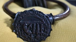 சோழர் காலத்துச் செப்புத் தகடுகளைத் திரும்பப் பெற்ற இந்தியா