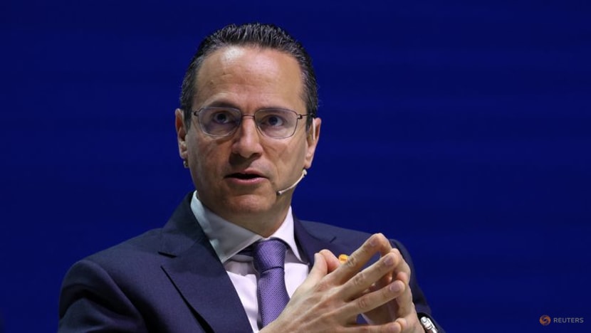 Shell CEO says local price index makes LNG Canada project attractive Shell CEO says local price index makes LNG Canada project attractive