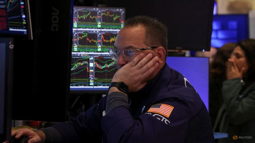 Trading Day: Trade? It's a drag