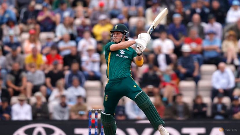 England thrash South Africa by record 342 runs in third ODI