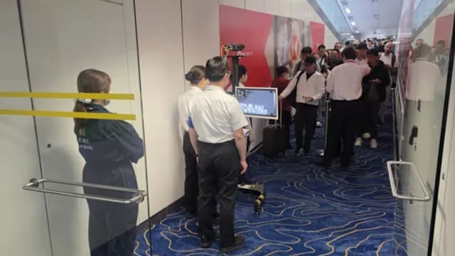 伊波拉戒备级别启动 香港机场加强非洲旅客筛检