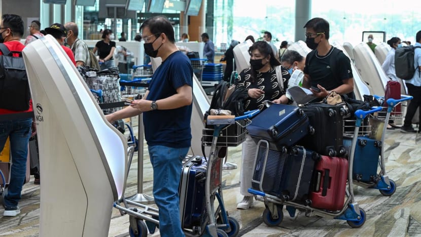 Cleaner energy, improved navigation tools: How the airport and air traffic management sectors will reduce emissions