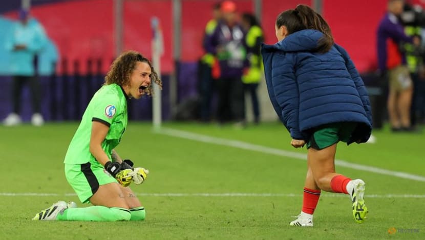 Portugal's Euro campaign still alive after 1-1 draw with Italy