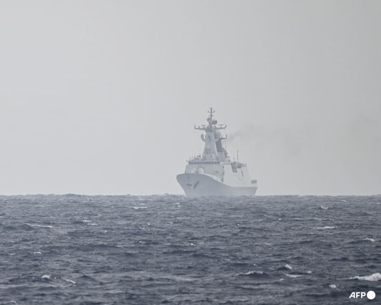 Chinese ship runs aground off Philippines-occupied island in disputed South China Sea