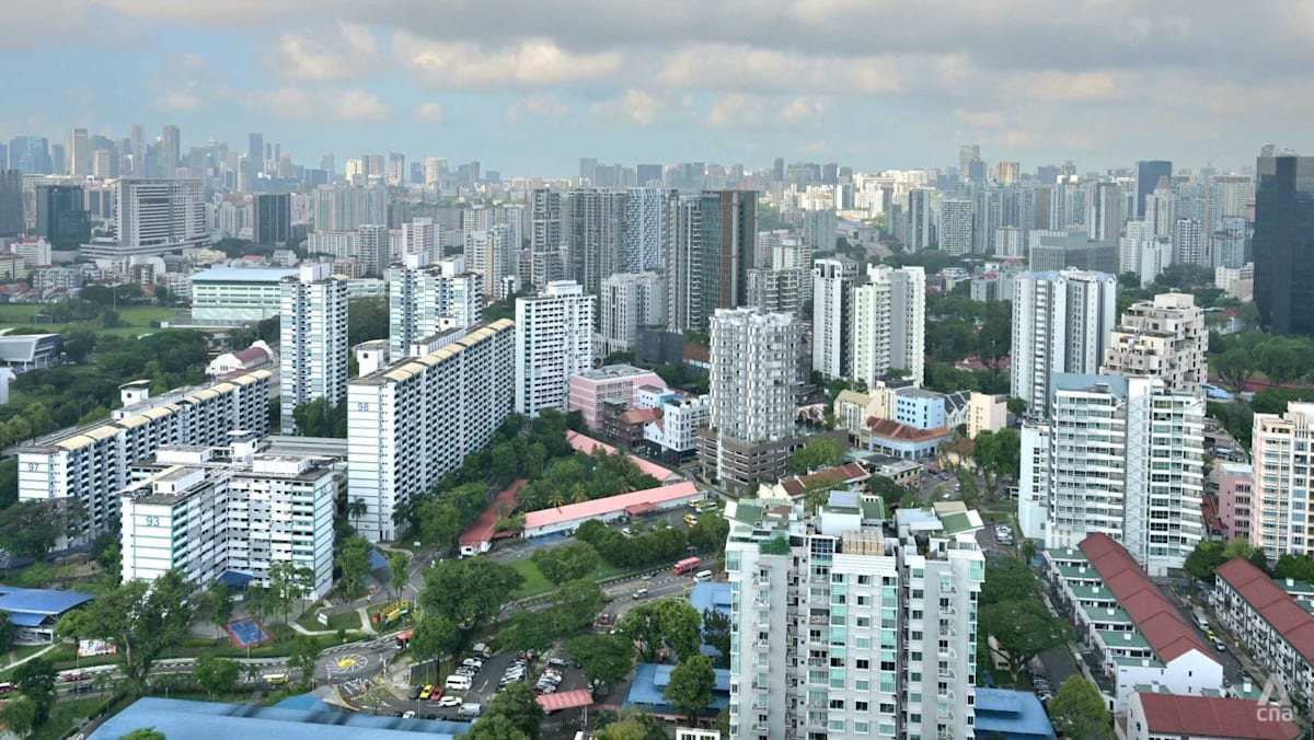 Property agents may ‘borrow’ transactions to meet new requirement for registration renewal, despite the rules