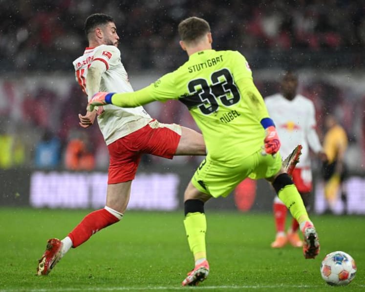 Teenager Diomande sparkles in Leipzig's 3-1 win over Stuttgart