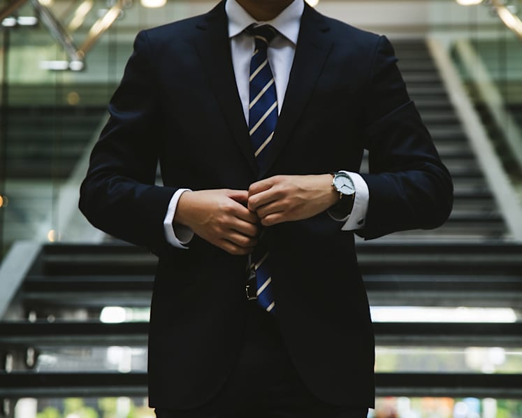  Over 30% spike in number of lawyers who quit in 2021, mostly those with under 5 years' experience: Law Society