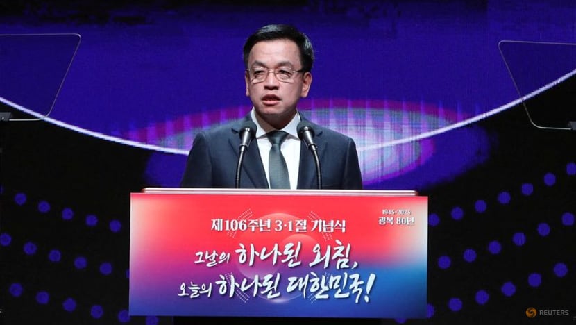 South Korea opposition to bring motion to impeach acting President Choi, notice says South Korea opposition to bring motion to impeach acting President Choi, notice says