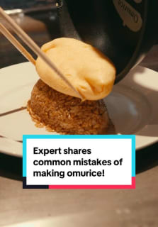 Viral Japanese chef Motokichi Yukimura turns up the heat and shares common mistakes when cooking omurice. Well, now you know! 🧑‍🍳🍳 #8dayseattrending #sgfoodie #sgtiktok #sgfyp #FoodTok 