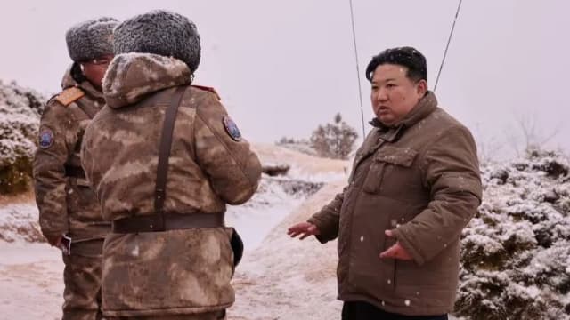 朝鲜：成功试射新开发潜射巡航导弹