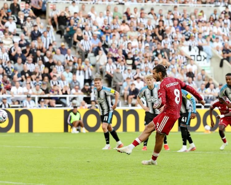 Newcastle draw 2-2 with Liverpool as former hero Keegan hailed