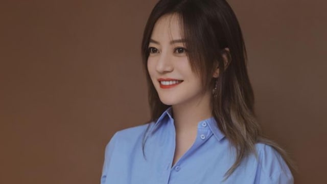 赵薇消失1年更新IG　网民惊呼：不好吧