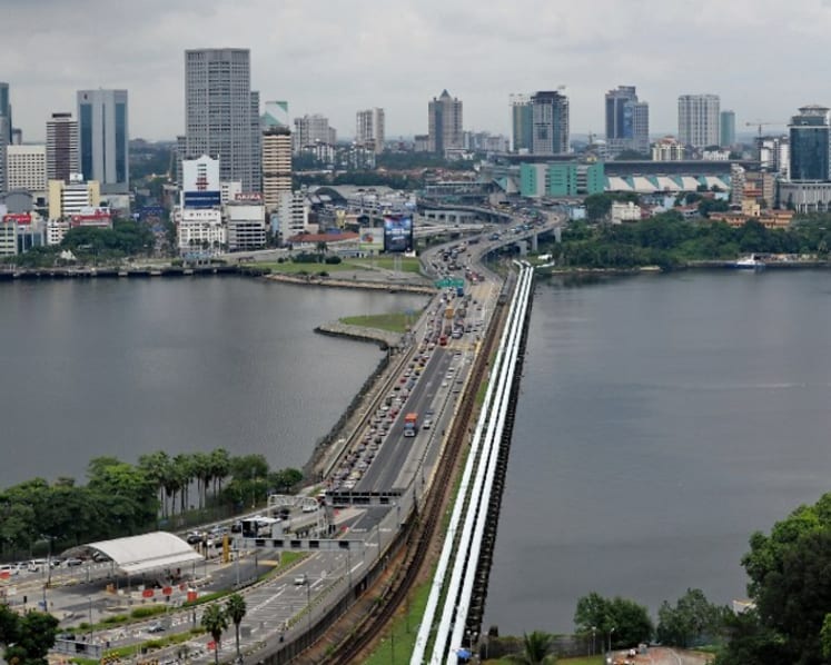 Task force set up to find solutions for Causeway congestion: Johor chief minister