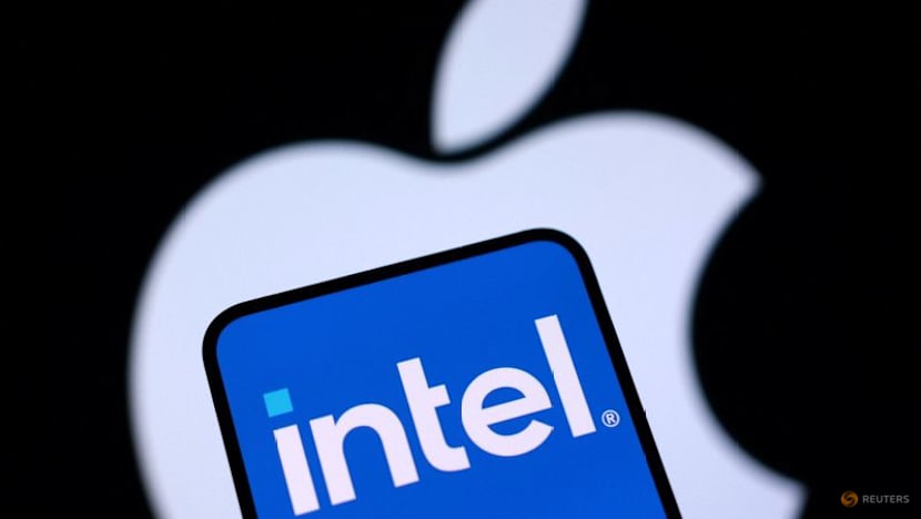 Trump says Apple to work with Intel to manufacture chips in US