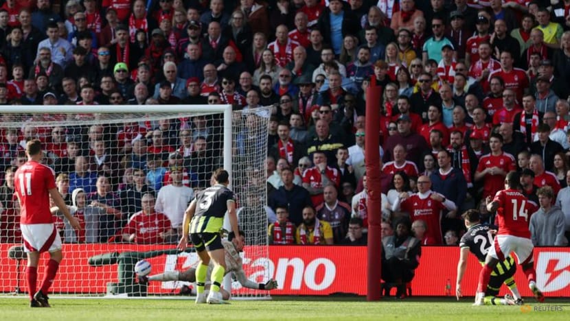 Liverpool open up 16-point league lead; Forest beat City Liverpool open up 16-point league lead; Forest beat City