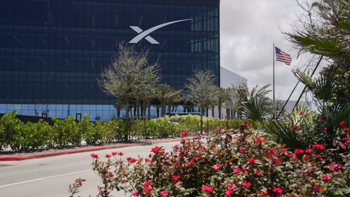 Musk's SpaceX raises $75 billion in largest IPO ev