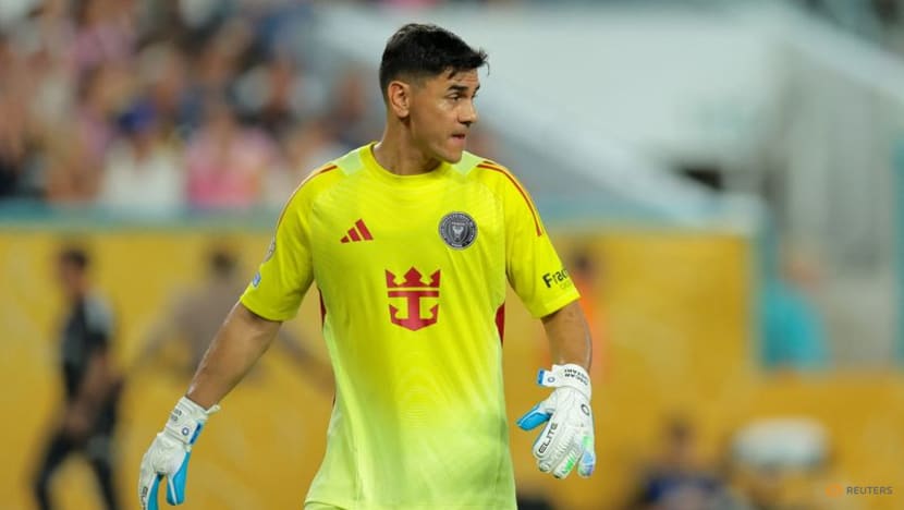 Inter Miami goalkeeper Ustari credits Messi for making things easy