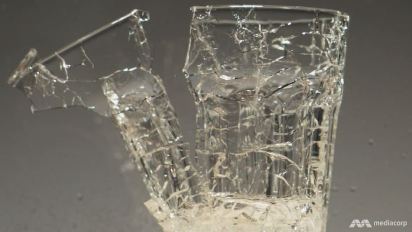 When glass suddenly shatters — why it happens and how to be on the safe side When glass suddenly shatters — why it happens and how to be on the safe side