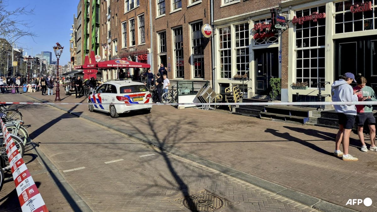 Amsterdam stabbing wounds five: Police Amsterdam stabbing wounds five: Police