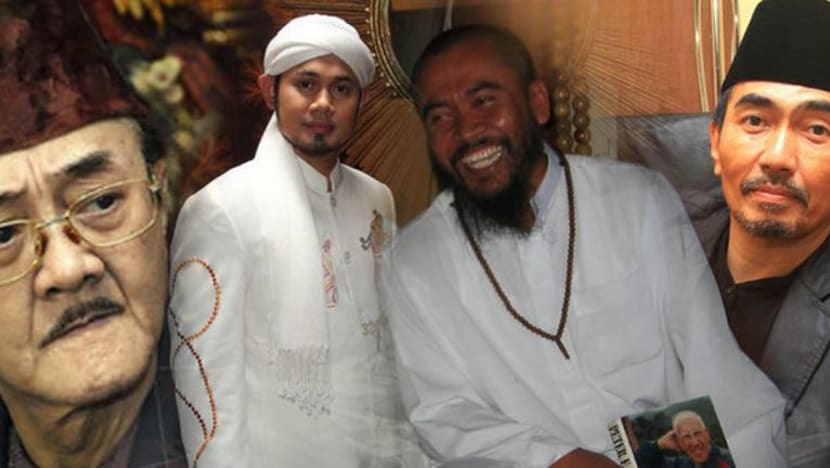 Kelakuan guru-guru spiritual Indonesia yang menyimpang Kelakuan guru-guru spiritual Indonesia yang menyimpang