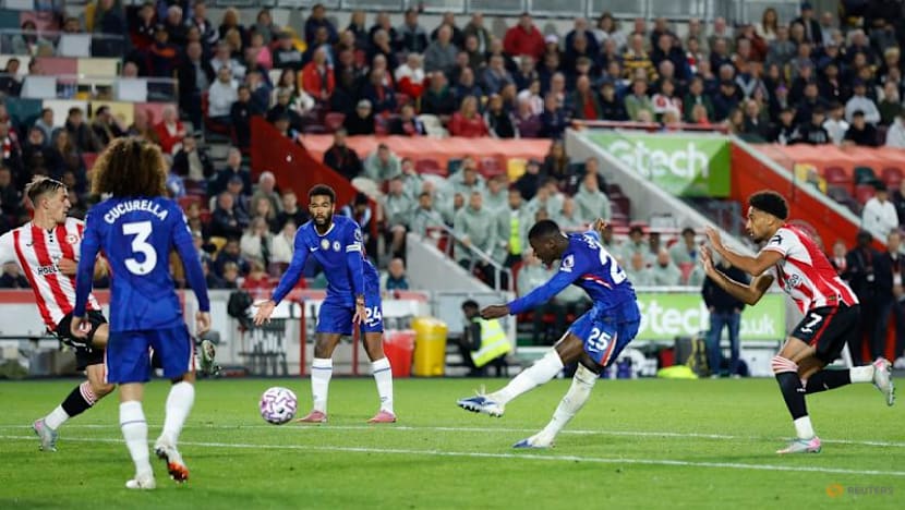 Late Carvalho goal earns Brentford draw with Chelsea