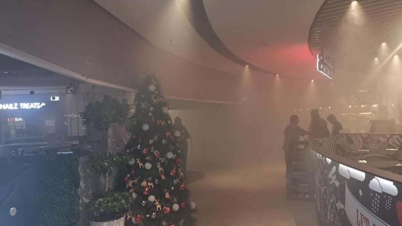 Off-duty cops spring into action after fire breaks out at Century Square mall