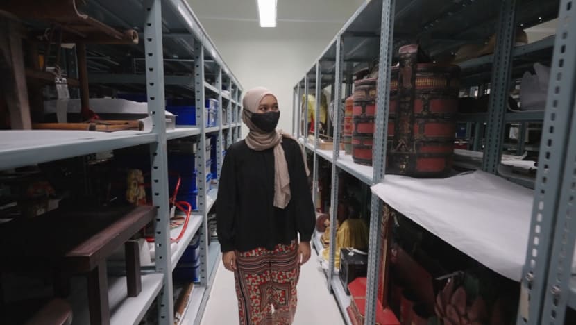 BERITA+: Intai rahsia di sebalik pemuliharaan Koleksi Nasional Singapura