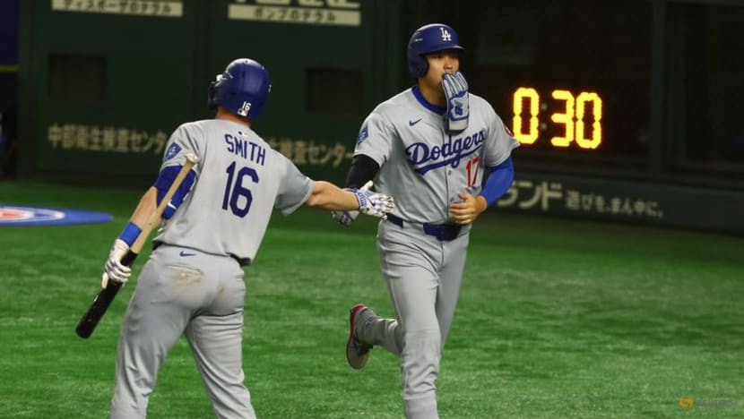 Baseball-Ohtani and Dodgers top Cubs in historic opening day in Tokyo