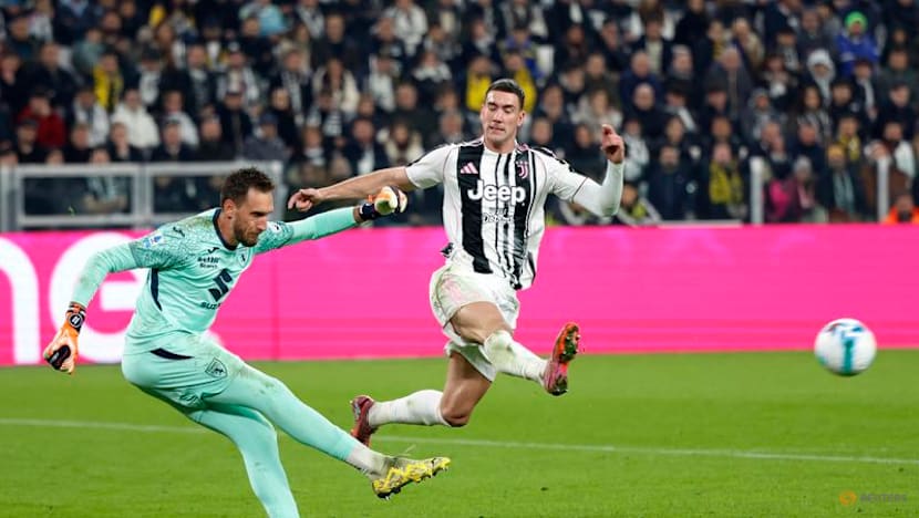 Juventus held to scoreless home draw in Turin derby