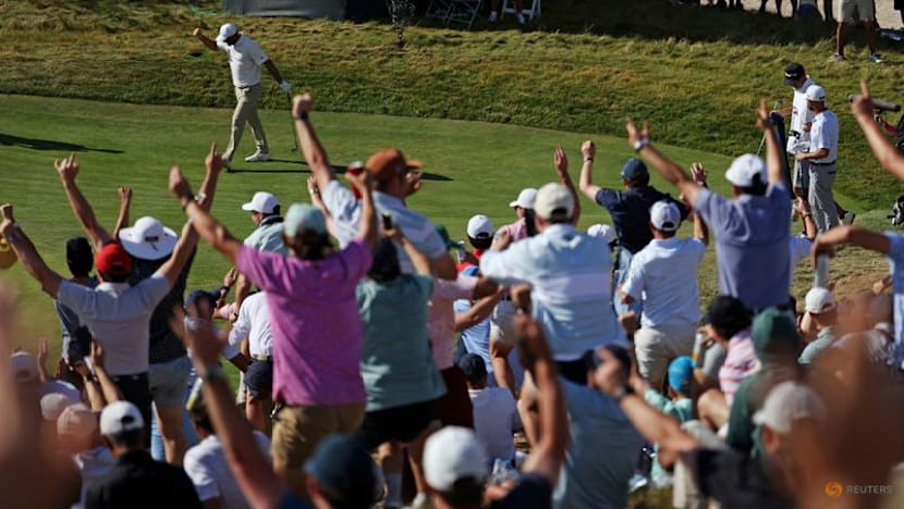 Clark builds six-stroke lead heading into US Open final round
