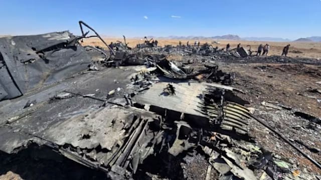 美军营救行动细节曝光 撤离后自毁多架军机