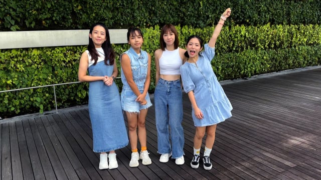 随“4567吃货团”萧歆霓、胡煜诗、郑六月、曾晓晴游新山、吃早餐！ 
