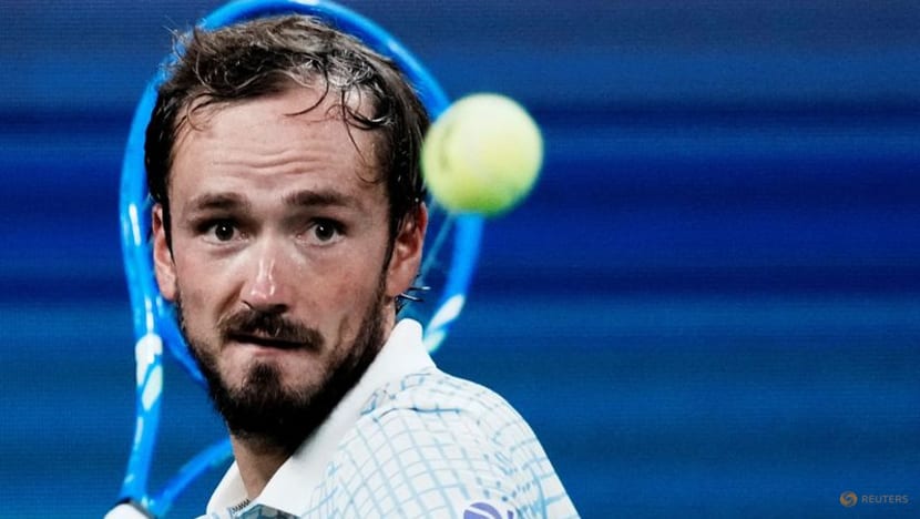 Medvedev splits with coach Cervara after eight-year partnership