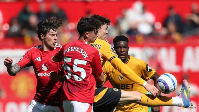 Man United domestic misery continues with loss to Wolves Man United domestic misery continues with loss to Wolves