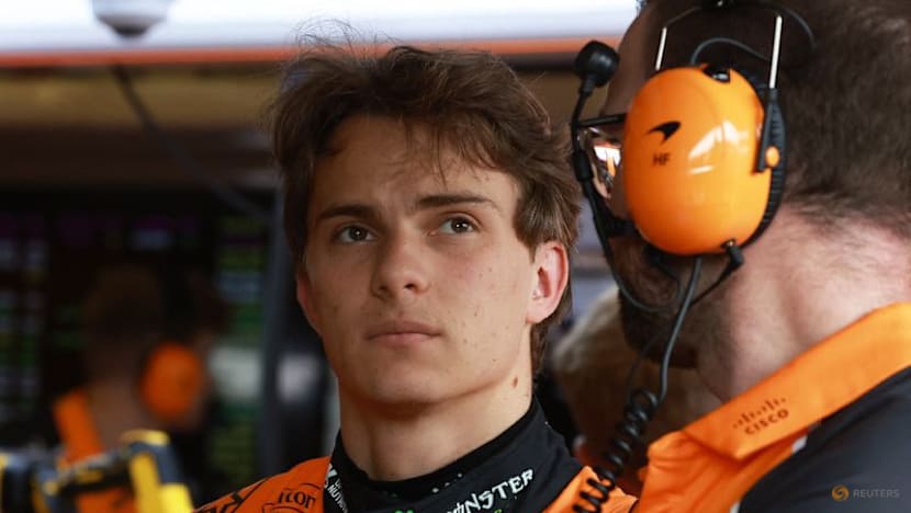 Norris leads Piastri in red-flagged first Baku practice