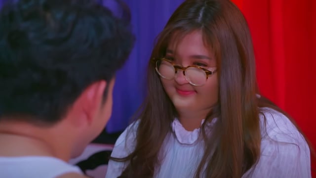 毒爱旧恨（第1集）：丽莎、阿飞设计骗婚