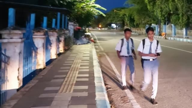 印尼试行清晨5点半就上课 引起家长和教育界反弹