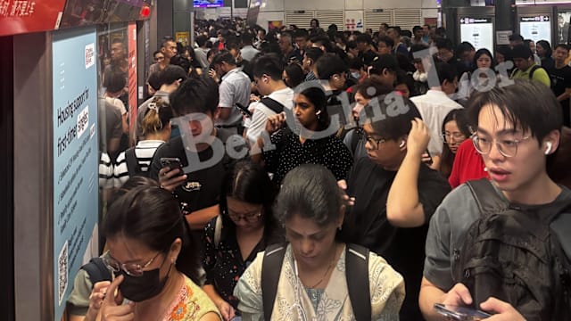 盛港站地铁车门无法关闭 乘客下车改搭另一趟