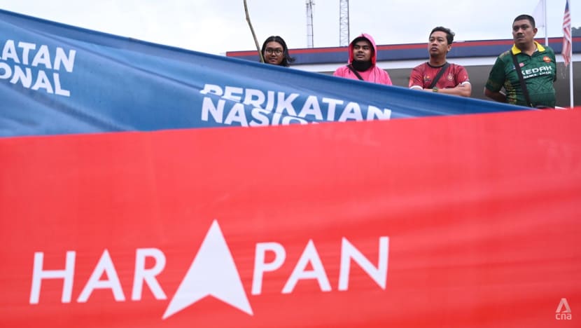 Malaysia king yet to decide on next prime minister, BN politicians summoned to palace on Wednesday Malaysia king yet to decide on next prime minister, BN politicians summoned to palace on Wednesday