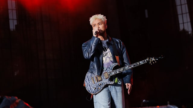 《在加纳共和国离婚》破8亿点击！菲道尔亲揭版税收入、和大颖关系现状