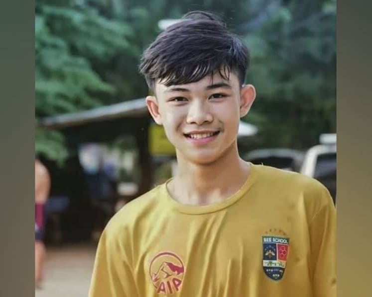 Captain of Thai boys' football team rescued from flooded cave in 2018 dies in UK