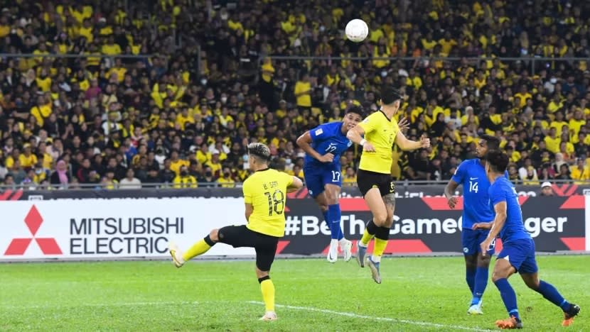 Piala AFF Mitsubishi Electric: SG tersingkir, dikalahkan M'sia 1-4 Piala AFF Mitsubishi Electric: SG tersingkir, dikalahkan M'sia 1-4