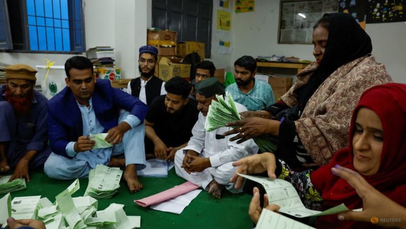 Imran Khan’s PTI-backed candidates emerge as strong contenders in Pakistan election