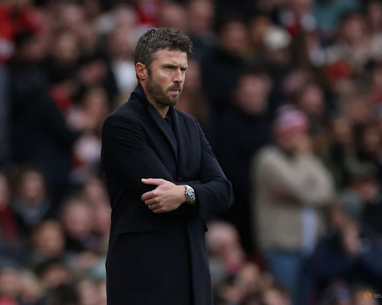 Rejuvenated Manchester United out to halt Arsenal's title charge