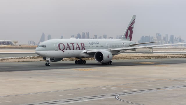 卡塔尔宣布逐步恢复外国航空公司航班运营