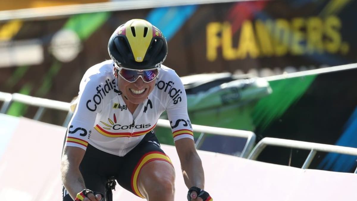 Garcia takes Tour de France Femmes stage two as Le Court grabs yellow
