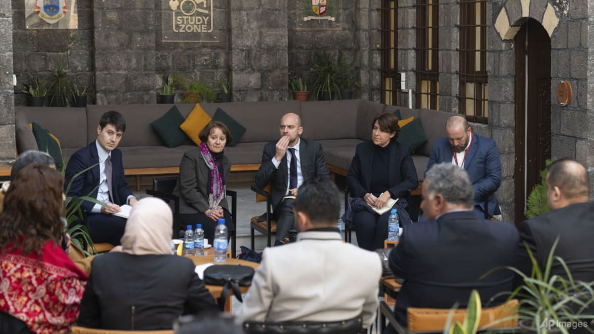 German, French foreign ministers meet Syria’s new rulers in Damascus